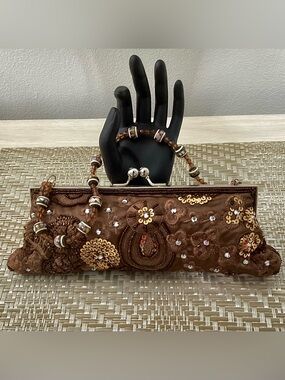 Brown Embroidered Beaded Women's Clutch